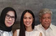 Foto Kenangan Hana Malasan dan Ibunda yang Penuh Momen Hangat dan Kasih Sayang