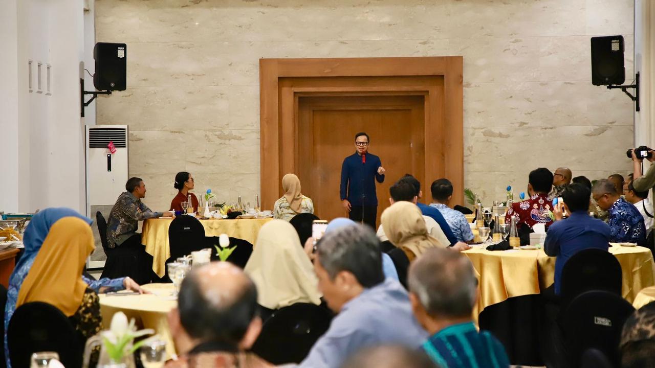 Wamendagri Bima Arya Nilai Pacitan Berpotensi Jadi Kota Wisata Unggulan