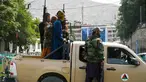 Pejuang Taliban berpatroli di sepanjang jalan di Kabul (17/8/2021). Taliban bergerak untuk segera memulai kembali ibu kota Afghanistan setelah pengambilalihan Kabul yang menakjubkan dan menyuruh staf pemerintah untuk kembali bekerja. (AFP/Wakil Kohsar)