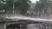 Demo Hari Buruh di Semarang Berakhir Ricuh, Sejumlah Provokator Diamankan