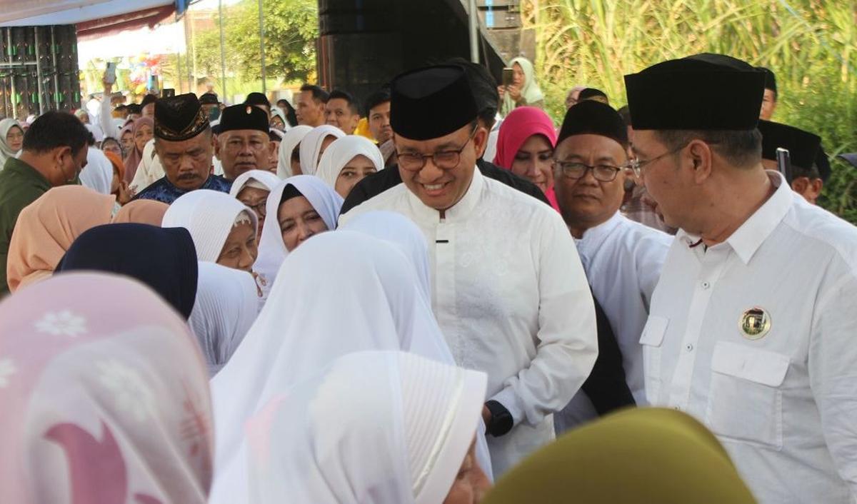 Anies mengaku mengenal Said Iqbal sebagai aktivis yang banyak mendedikasikan waktunya untuk buruh dan sekarang memperjuangkan dengan membentuk Partai Buruh.<br>