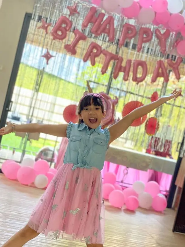 Potret Perayaan Ulang Tahun Ke-8 Syanala, Anak Ketiga Mona Ratuliu dan Indra Brasco