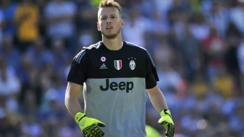 Kiper Juventus, Neto