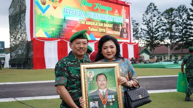 Menteri Kesehatan Terawan Agus Putranto saat menghadiri wisuda Purnawira Pati TNI AD di Magelang. (Foto: Kemenkes RI)