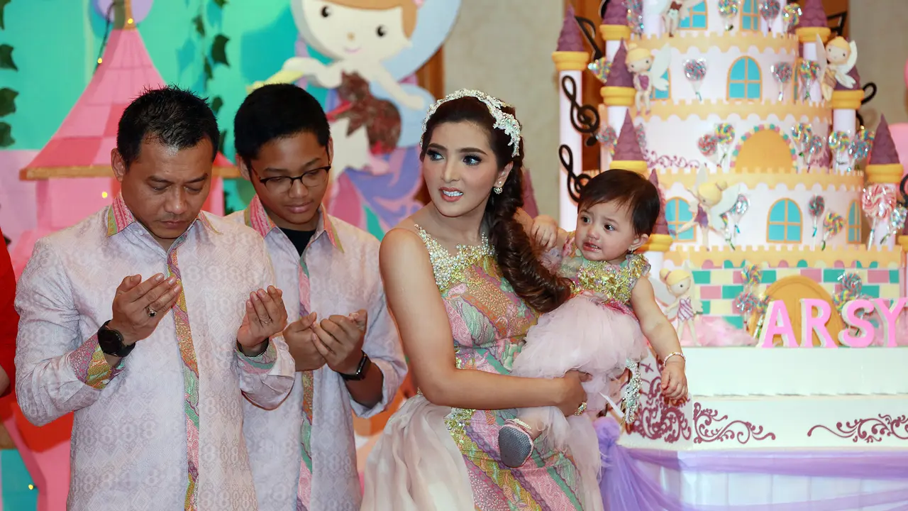 [Bintang] Ashanty - Anang Hermansyah