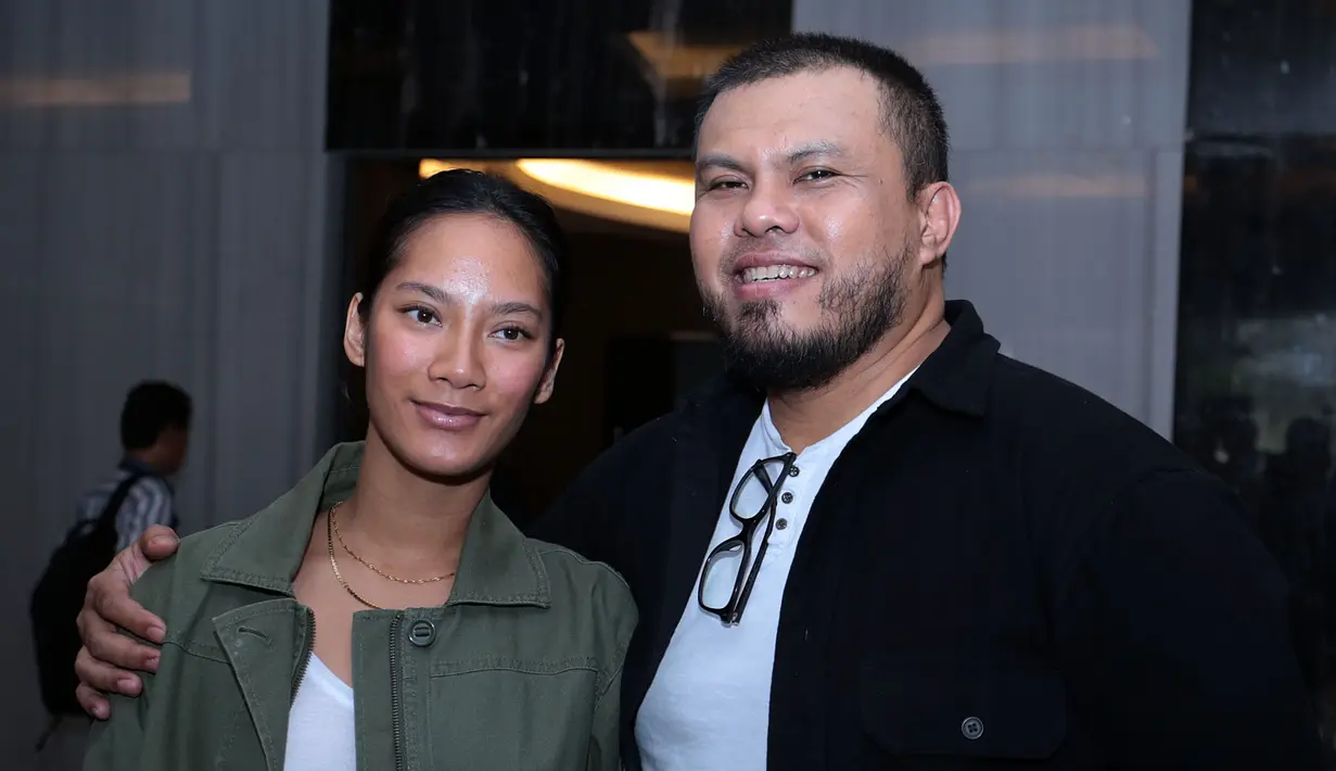 "Personaly gua gak alamin apa apa. Yang lainnya mungkin. Pertama di situ dingin banget bisa mencapai 5 derajat kalau malem. Udah gitu ngapain kesana lagi. Gua enggak mau deh ke sana lagi," kata Tara Basro. (Deki Prayoga/Bintang.com)