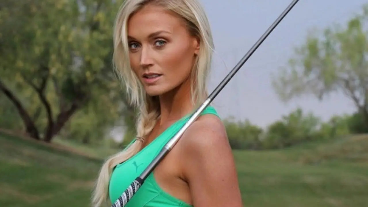 Pegolf cantik Blair O'Neal (Instagram)