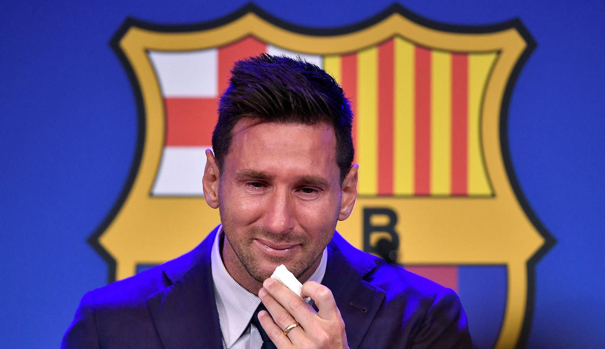 Diketahui bahwa kontrak Messi dengan Barcelona habis pada 30 Juni 2021 lalu dan tak bisa diperpanjang akibat finansial yang dihadapi Barcelona saat ini dan regulasi La Liga. (Foto: AFP/Pau Barrena)