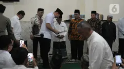 Dengan diserahkannya sertifikat waqaf ini memberikan kepastian hukum pada rumah ibadah. (merdeka.com/Imam Buhori)