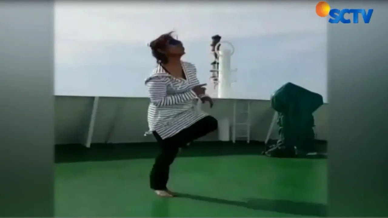 Menteri Susi Joget dengan Lagu Beatles Viral di Medsos 