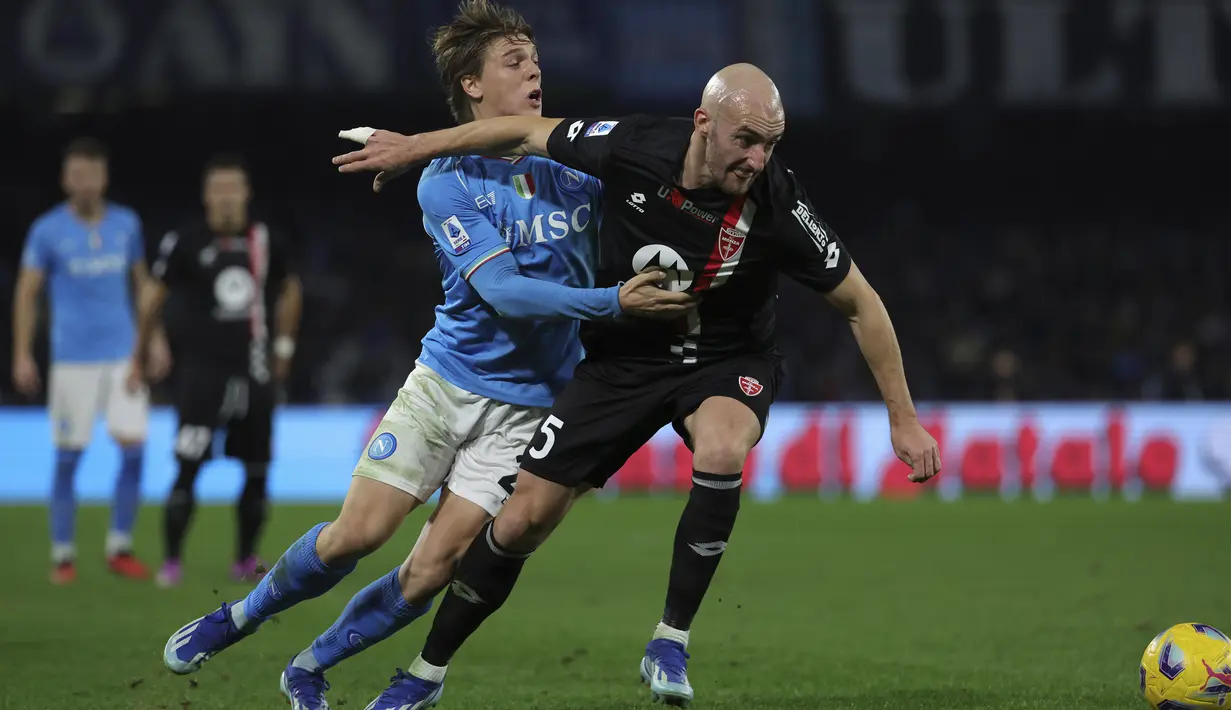 Atas hasil ini, Napoli berada di urutan ke 7 papan klasemen dengan 28 poin. (Alessandro Garofolo/LaPresse via AP)