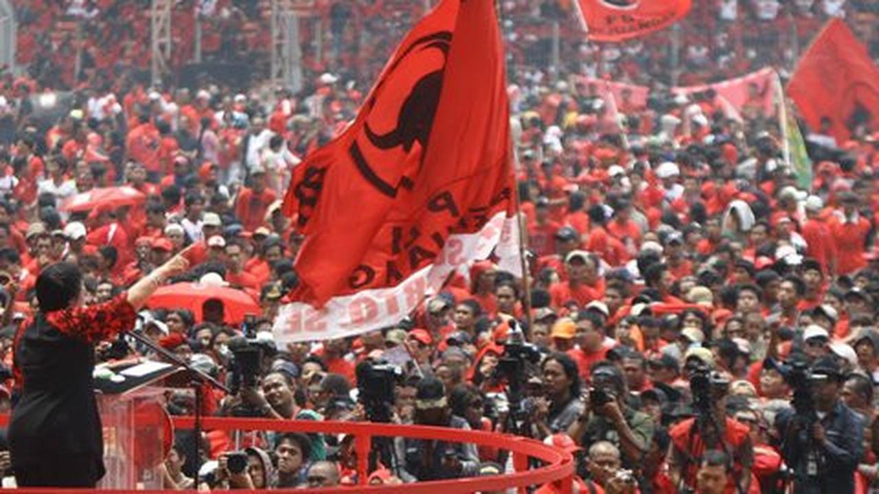 PDIP masih tak puas, Jokowi diminta lakukan reshuffle jilid II