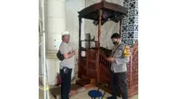 Mimbar Masjid Raya dibakar pria misterius (Liputan6.com/Fauzan)