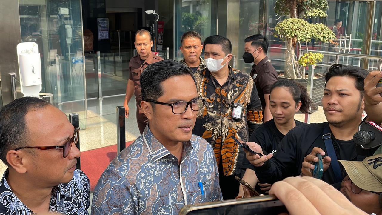 KPK Geledah Kantor Pengacara Febri Diansyah, terkait Kasus TPPU SYL