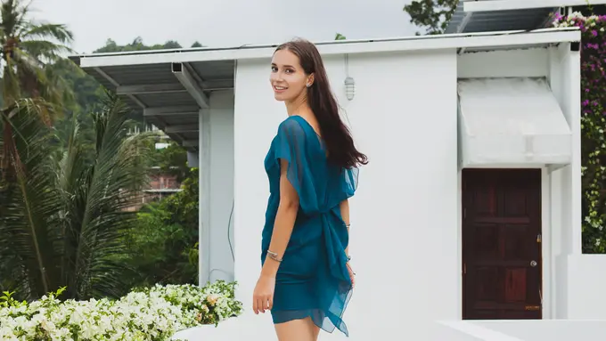 wanita desember sikap dewasa disukai