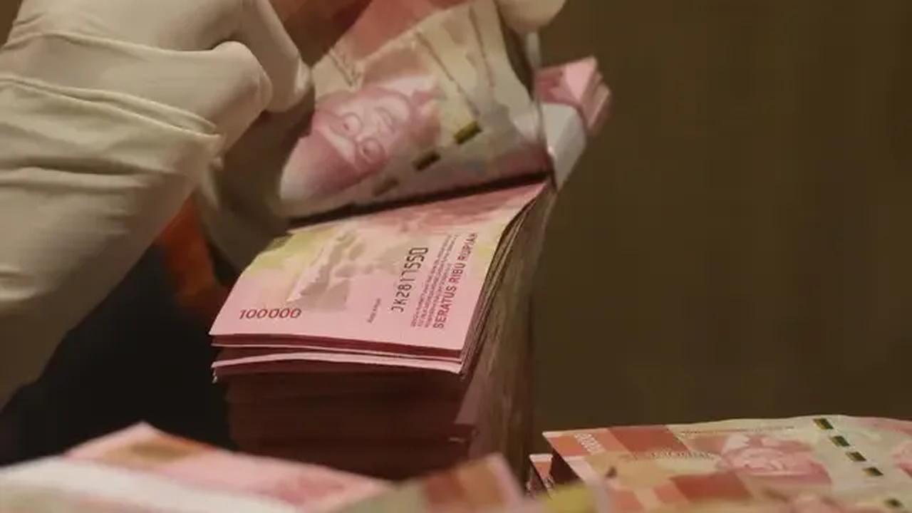 Untuk rincian belanja K/L tersebut terdiri dari Rp134,2 triliun belanja pegawai, angka ini naik sebesar 11,1 persen.