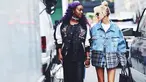 Saat hangout bersama sahabatnya Justin Eskye, fashion street Hailey memadukan denim tartan terlihat manis (Liputan6/IG/haileybieber)