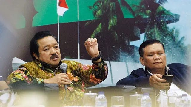 Ketua Fraksi Golkar MPR RI, Idris Laena berkomentar soal perebutan kursi Ketum Golkar