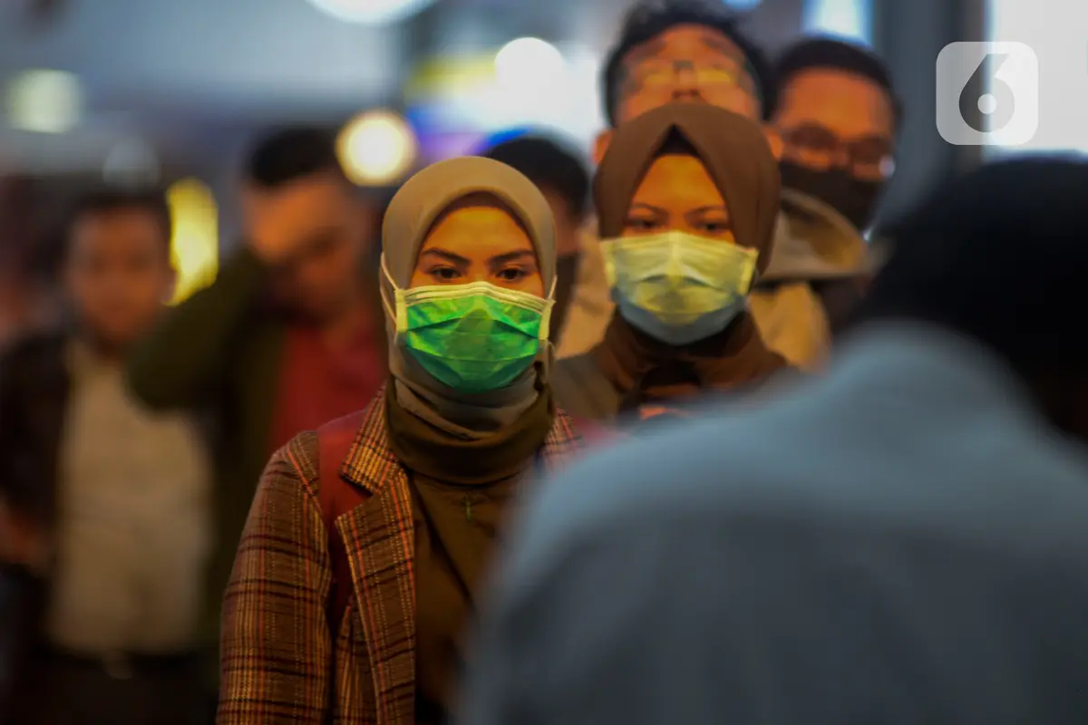 Antisipasi Virus Corona di Stasiun Gambir