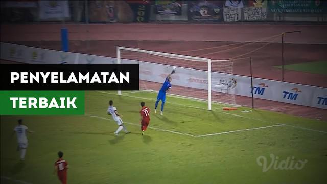 Berita video 3 aksi penyelamatan kiper Indonesia, Satria Tama, saat Timnas Indonesia U-22Indonesia tahan Vietnam.