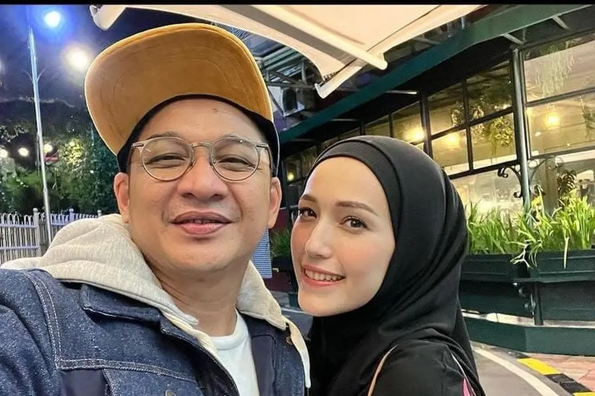 Potret Mesra Pasha Ungu dan Adelia Pasha