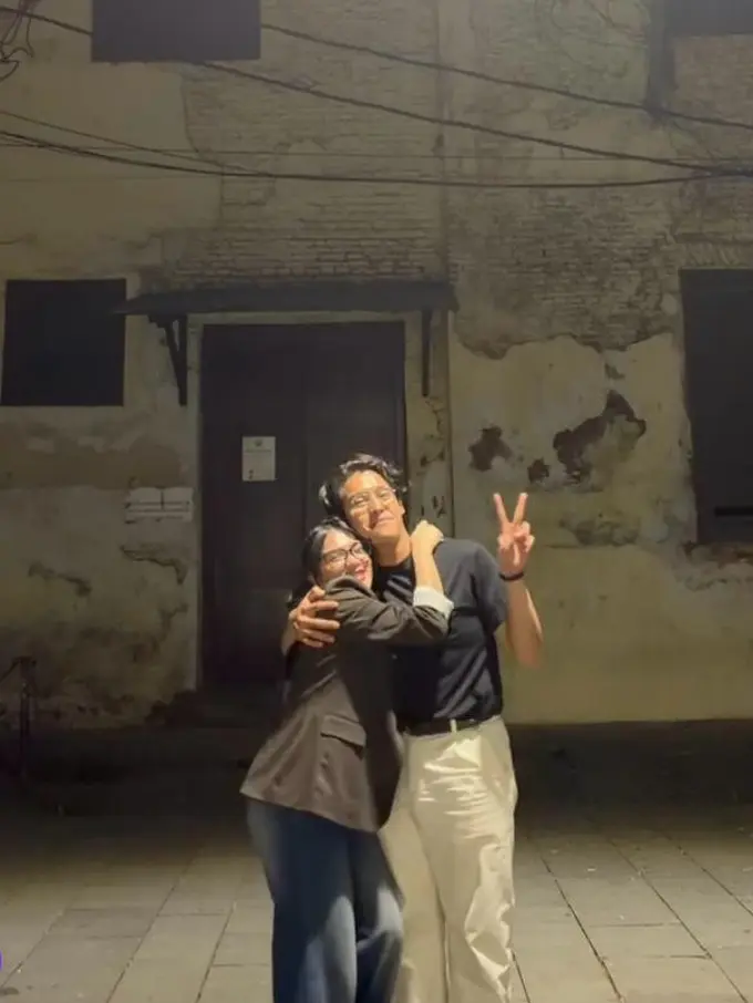 Mulai Go Public, Gaya Kencan Ardhito Pramono dan Davina Karamoy di Kota Tua Curi Perhatian