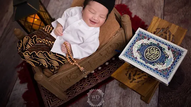Gaya 6 Anak Selebriti saat Pemotretan Baby Born, Lucu dan Menggemaskan
