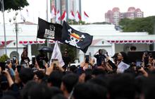 FOTO: Aksi Kamisan Tandai 19 Tahun Perjuangan Korban Pelanggaran HAM