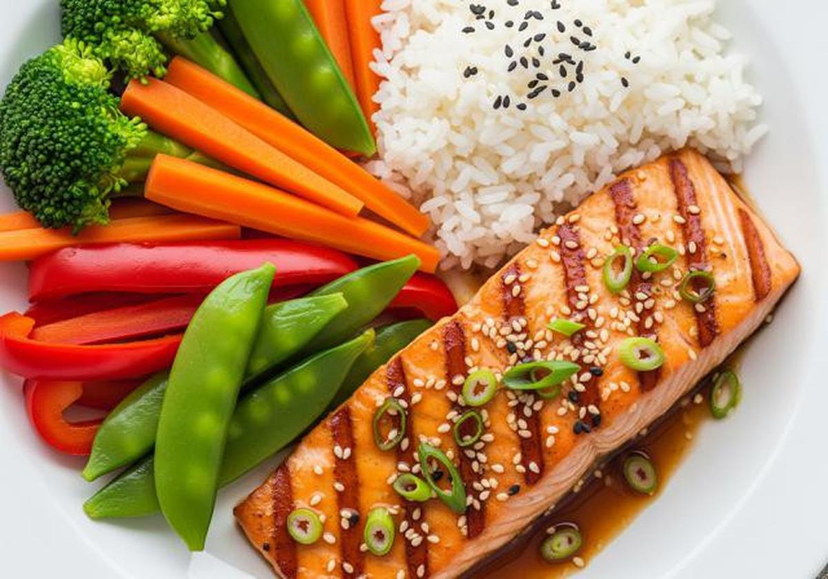 Tips Pola Makan Sehat Selama Libur Akhir Tahun, Nikmati Liburan Tanpa Korbankan Kesehatan