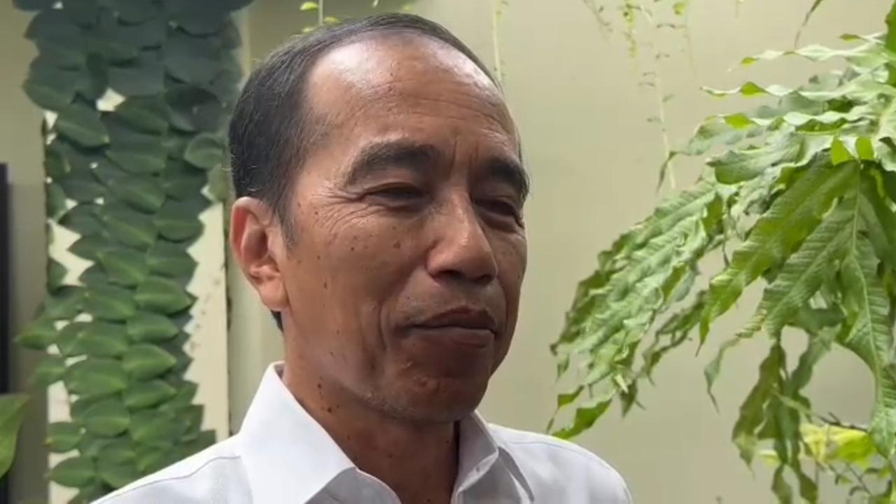 Dicecar soal Partai Super Tbk, Jokowi Tertawa: Masih Dihitung, Belum Tentu Direalisasikan