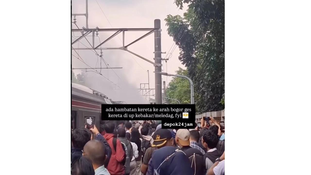 Asap Muncul dari Atas Gerbong KRL di Stasiun Universitas Pancasila, Perjalanan Terganggu