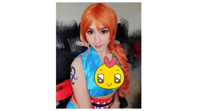 Potret Lola Zieta, Cosplayer Seksi yang Mengaku Panseksual