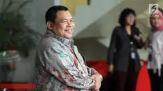 Anggota DPR Fraksi PKB Fathan Subchi usai menjalani pemeriksaan penyidik di Gedung KPK, Jakarta, Senin (30/9/2019). Fathan diperiksa sebagai saksi untuk tersangka Hong Artha John Alfred terkait kasus dugaan penerimaan hadiah dalam proyek di Kementerian PUPR TA 2016. (merdeka.com/Dwi Narwoko)