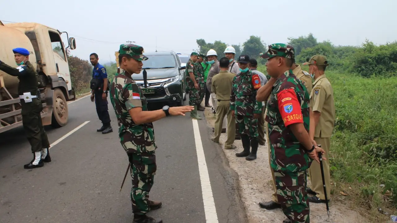 Tidak hanya di Kalimantan Barat, TNI juga menangani masalah kebakaran hutan dan lahan (Karhutla) di wilayah lain.