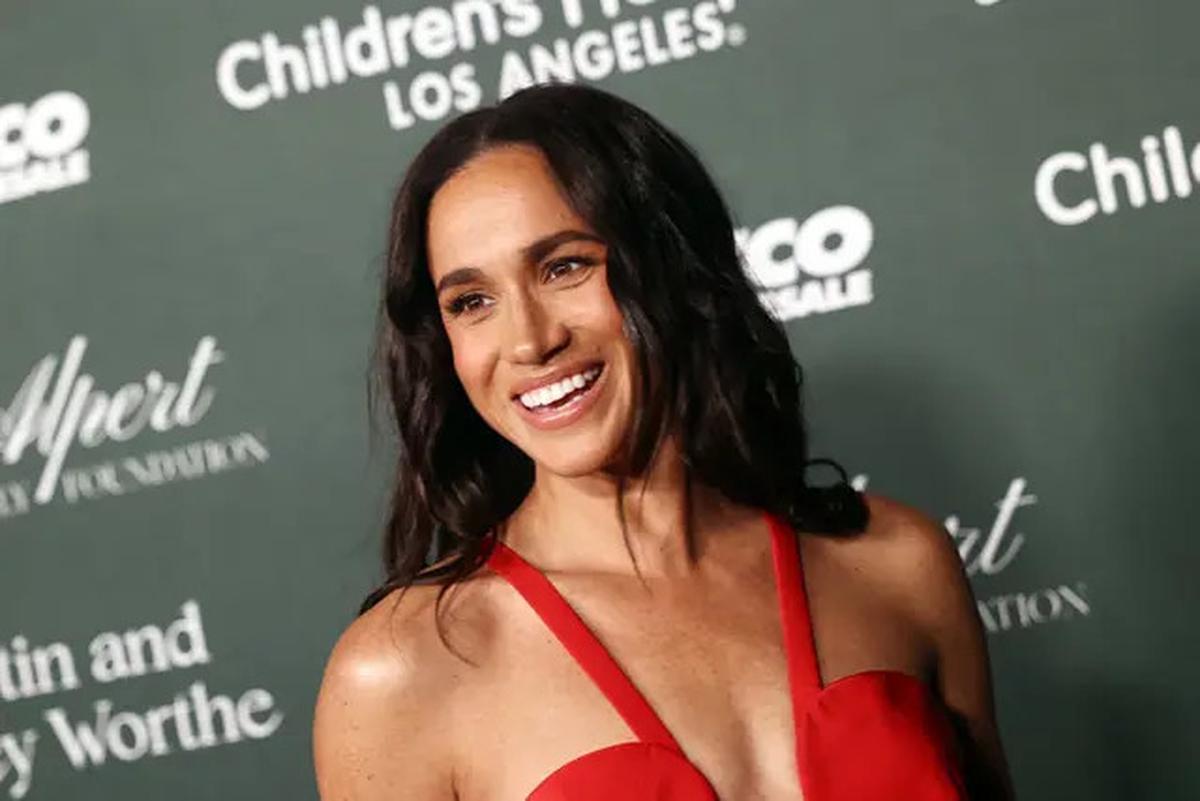 Meghan Markle Dikawal 4 Mobil Saat Pergi Nonton Pertunjukan Teater Broadway, Dinilai Lebay Dibandingkan Taylor Swift