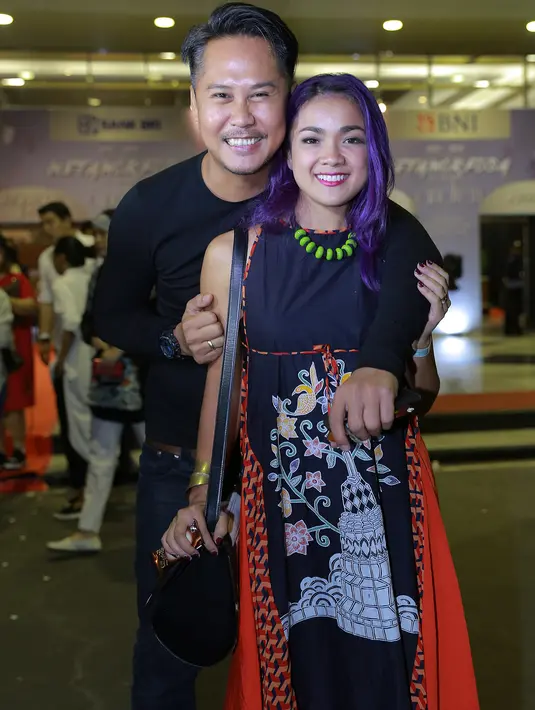 Ditanyakan akan kabar perpisahan, Nirina pun tak banyak bicara. Pasalnya rumah tangga Nirina dan Ernest tidak pernah dihembus kabar miring. (Galih W.Satria/Bintang.com)