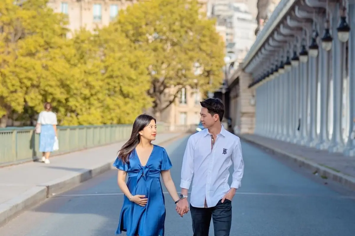 7 Potret Maternity Shoot Valencia Tanoe dan Kevin Sanjaya Di Paris