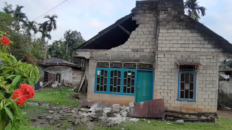 Gempa Solok selatan