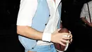 Bintang ‘Gossip Girl’ Chace Crawford menjadi Paman Rico, karakter di film komedi ‘Napoleon Dynamite’. (via people.com)