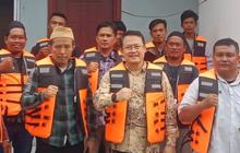 Tingkatkan Peluang Selamat, 246 Rompi Keselamatan Nelayan Cianjur Dibagikan DPKHP