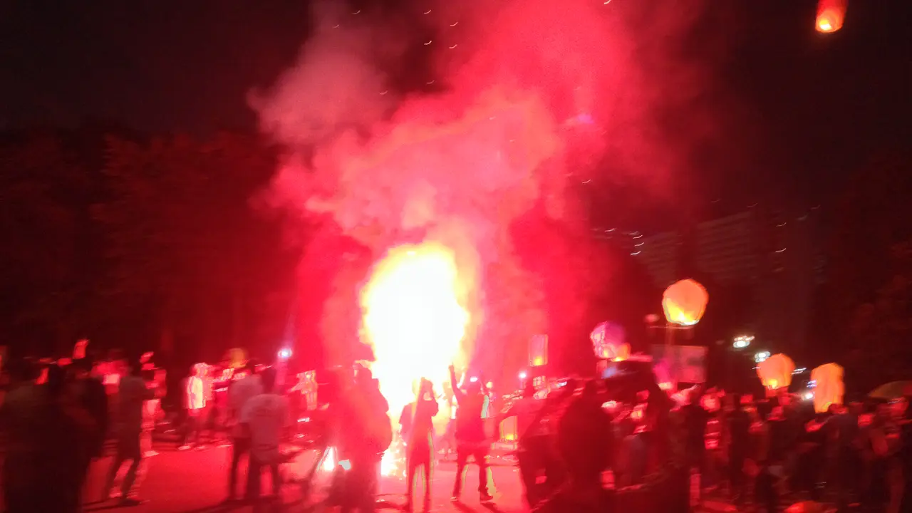 Diskusi Suporter