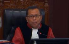 VIDEO: Hakim MK Arsul Sani Heran Cuma Menteri Kubu 02 Disorot Bansos, Paslon 01 & 03 Juga Ada