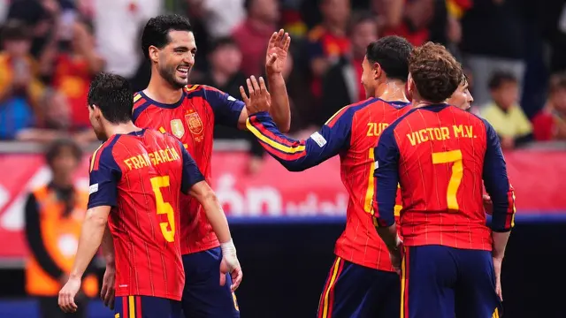 Spanyol Kembali ke Puncak Usai Bekuk Rep. Ceska