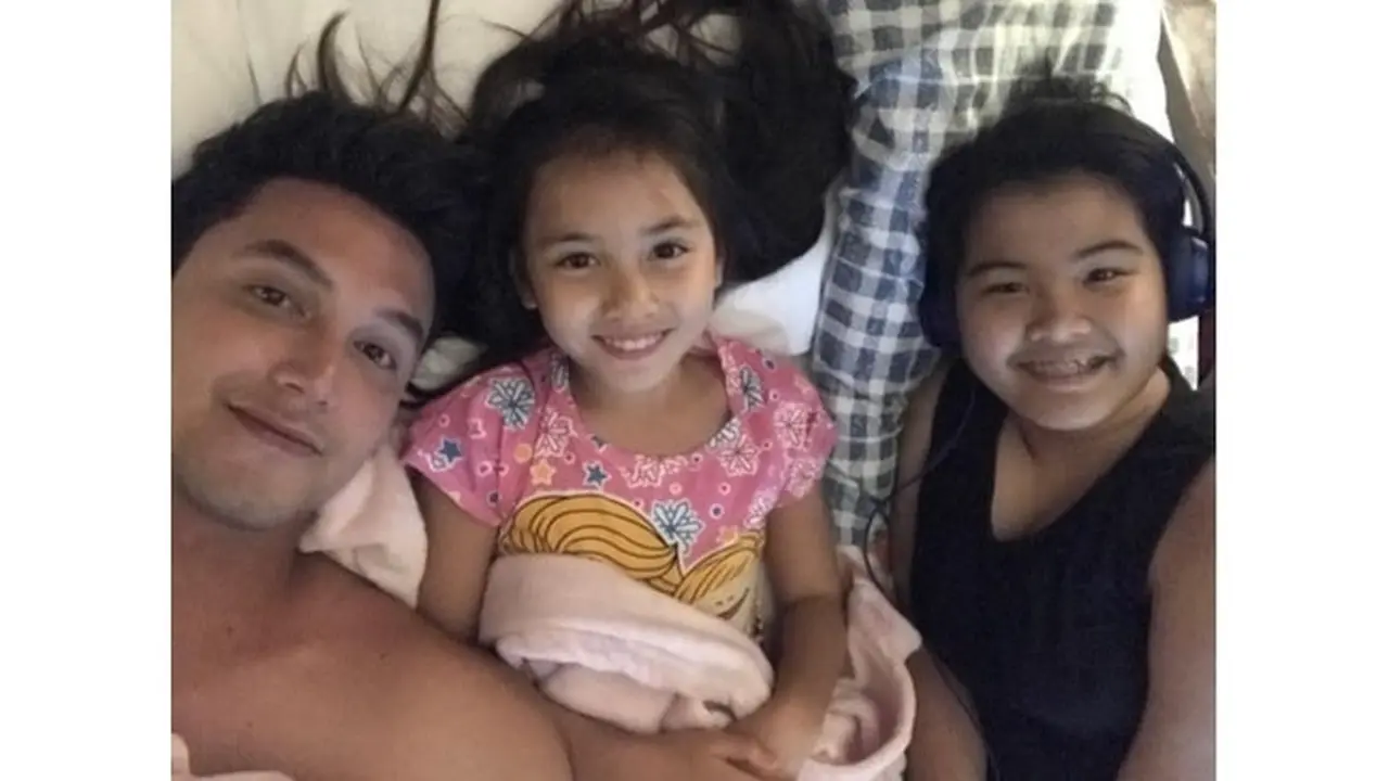 Seorang Ayah Berhasil Dandan Mirip Galgadot hingga Kim Kardashian