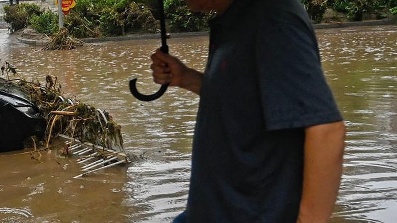 Badai Terkuat Sejak China Modern