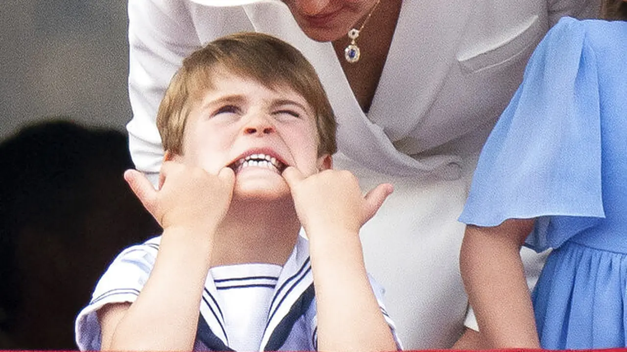 Pangeran Louis dan Kate Middleton. (Aaron Chown/Pool Photo via AP)