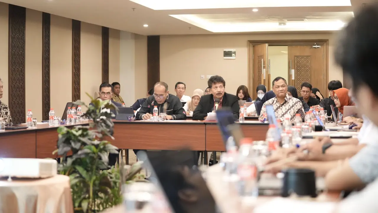 Kepala Badan Pembinaan Ideologi Pancasila (BPIP) Yudian Wahyudi saat membuka Kegiatan Publikasi Jurnal Ilmiah Pancasila: Jurnal Keindonesiaan Volume 4 Nomor 1 April 2024 dan Benchmarking Pengelolaan Bhinneka Tunggal Ika: Pancasila Jurnal Internasional Ber