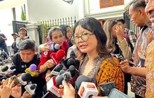 Berapa Harga Kacamata Unik Wamen Stella Christie yang Jadi Pusat Perhatian