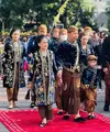 Presiden Jokowi akhirnya Ngunduh Mantu terakhir untuk putra bungsunya, Kaesang Pangarep. [Credit Foto: Biro Setneg]