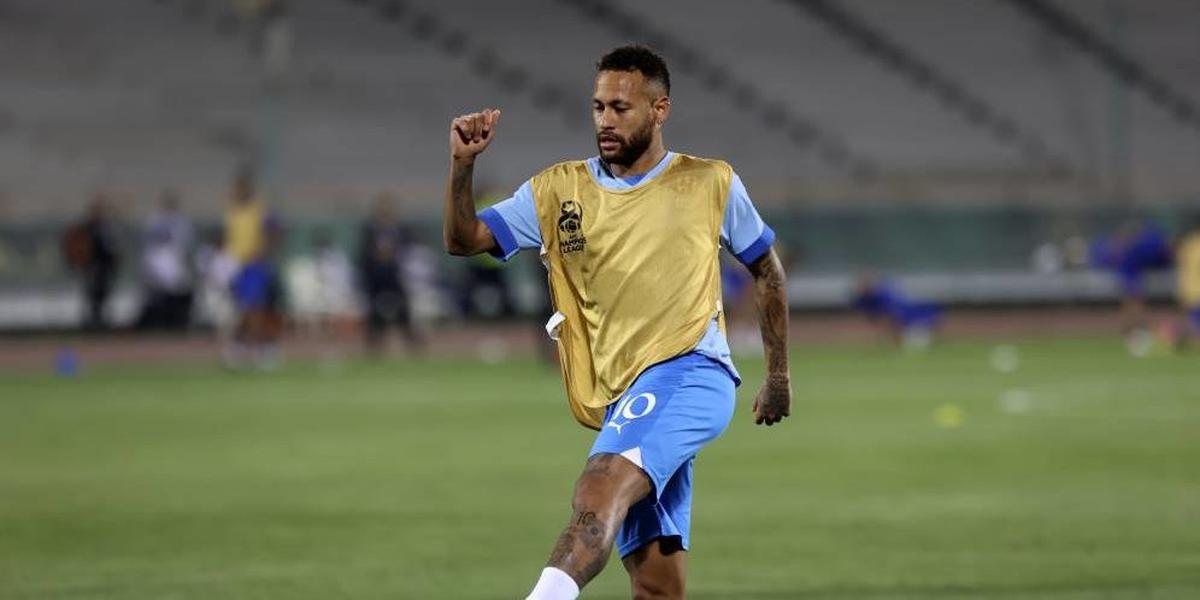 Barcelona Digosipkan Ingin Pulangkan Neymar, Begini Kata Hansi Flick